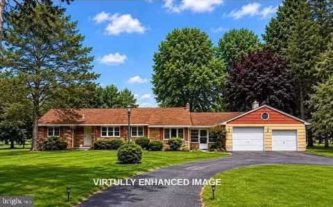 44 Burnt Hill Rd, Skillman, NJ 08558