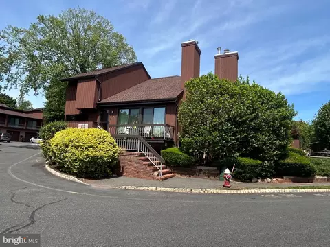 23 Bloomingdale Dr #. 1A, Hillsborough, NJ 08844