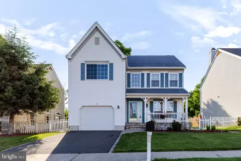 94 Magellan Way, Franklin Park, NJ 08823