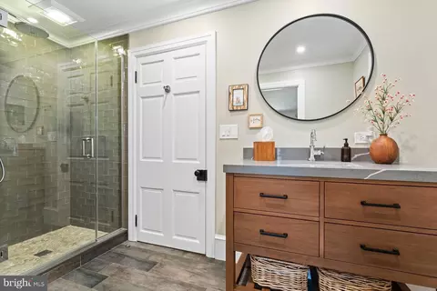 Bath - 29 Bedens Brook Rd, Skillman, NJ 08558 photo 2 of 7