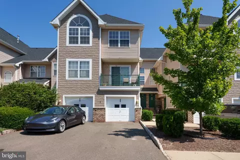 223 Tomahawk Ct, Belle Mead, NJ 08502