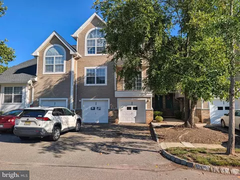 406 Rhoads Dr, Belle Mead, NJ 08502