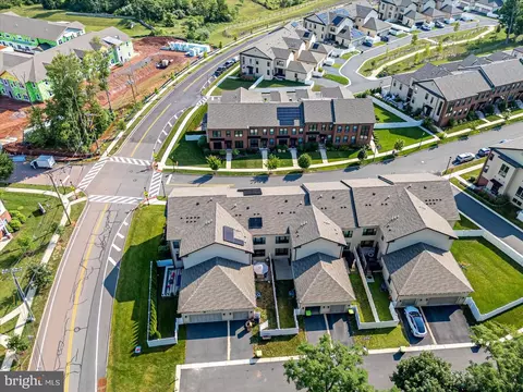 View/Area - 5 E Hartwick Dr, Skillman, NJ 08558 photo 2 of 3