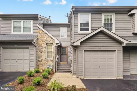 40 G Roxbury Ct #G, Princeton, NJ 08540