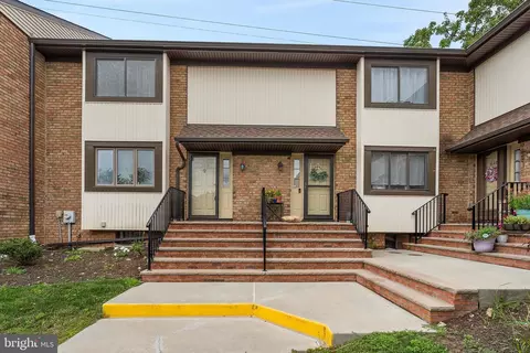 624 Robin Rd, Hillsborough, NJ 08844