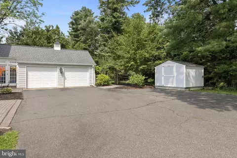 Exterior - 186 Fairview Rd, Skillman, NJ 08558 photo 27 of 28