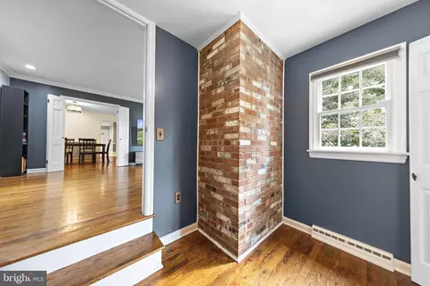 Entry Way - 186 Fairview Rd, Skillman, NJ 08558 photo 6 of 14