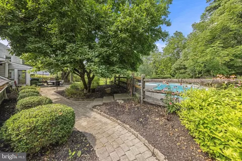 Exterior - 186 Fairview Rd, Skillman, NJ 08558 photo 7 of 28