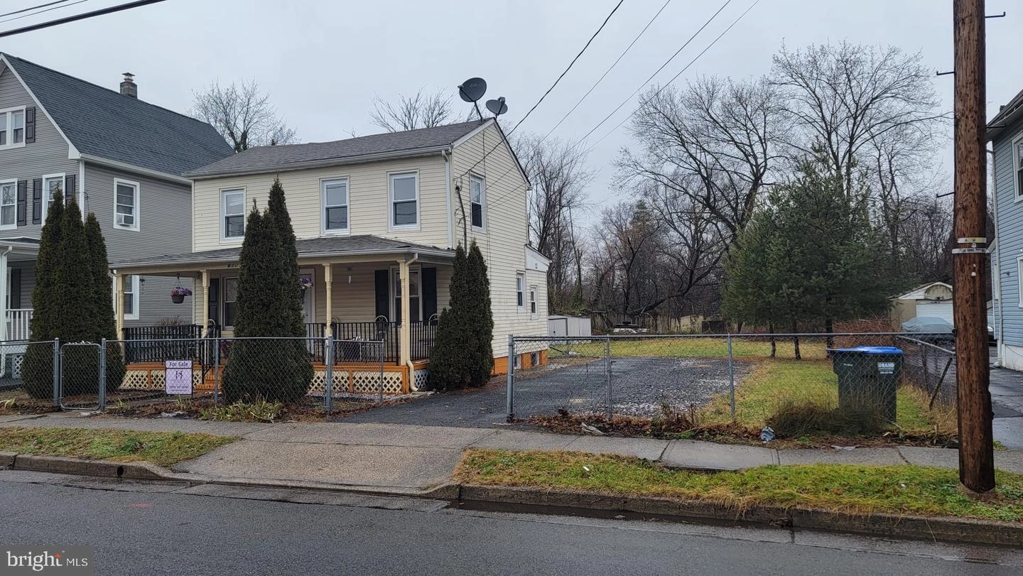 Exterior - 611 613 John St, Plainfield, NJ 07060 photo 12 of 13