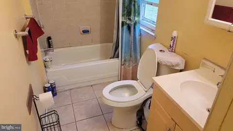 Bath - 611 613 John St, Plainfield, NJ 07060 photo 2 of 5