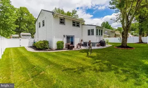 Exterior - 938 42 Cushing Pl, Plainfield, NJ 07062 photo 2 of 3