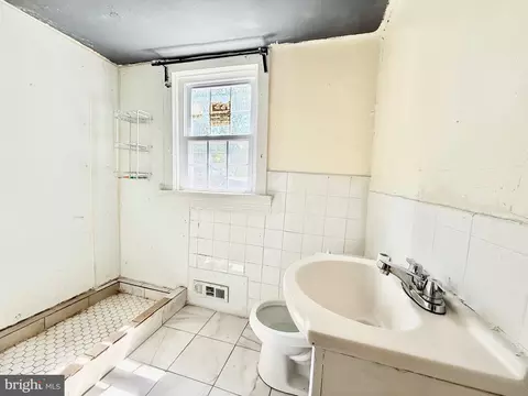 659 S 2nd St, Plainfield, NJ 07060 photo 24