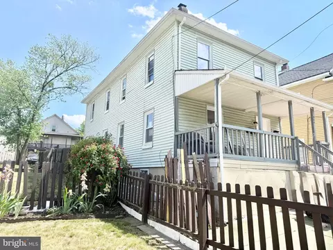 659 S 2nd St, Plainfield, NJ 07060 photo 4