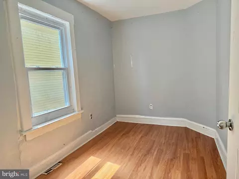 659 S 2nd St, Plainfield, NJ 07060 photo 9