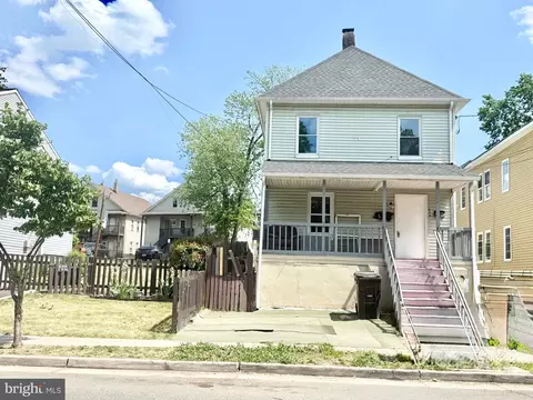 659 S 2nd St, Plainfield, NJ 07060 photo 2