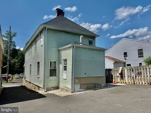 659 S 2nd St, Plainfield, NJ 07060 photo 6