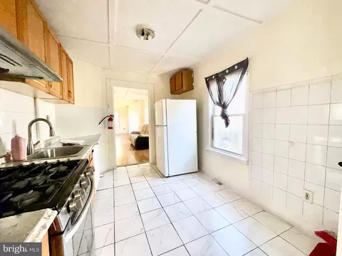 659 S 2nd St, Plainfield, NJ 07060 photo 27