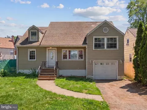 1114 1118 Magie, Elizabeth, NJ 07208