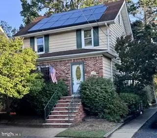 418 Locust Ave, Garwood, NJ 07027