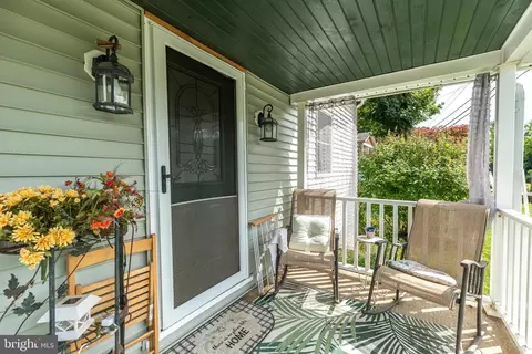 93 County Road 627, Phillipsburg, NJ 08865