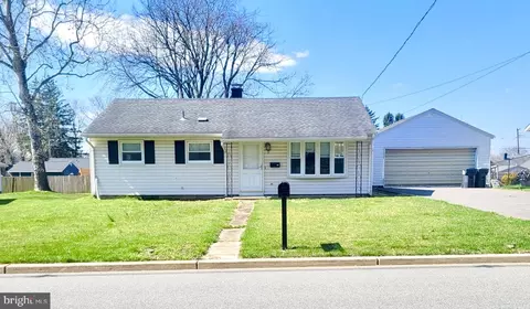 312 Brakeley Ave, Phillipsburg, NJ 08865