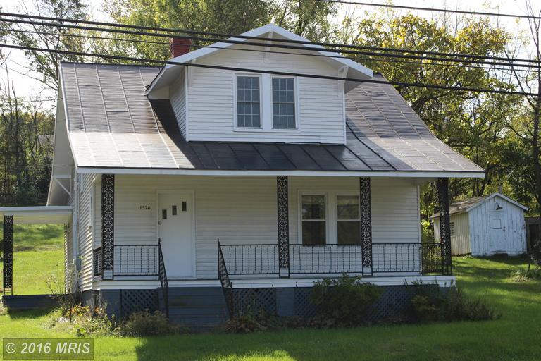 1320 Main St, Luray, VA 22835 photo 1