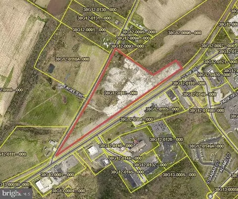 83 Hunterstown Rd, Gettysburg, PA 17325