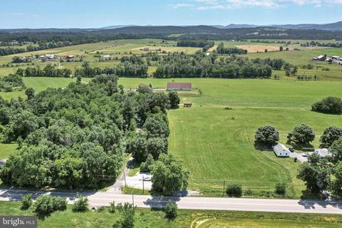 2312 Chambersburg Rd, Biglerville, PA 17307