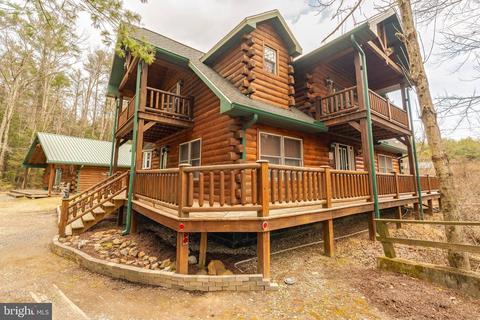 6215 Chambersburg Rd, Fayetteville, PA 17222