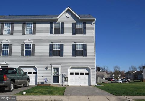 99 S Gala, Littlestown, PA 17340
