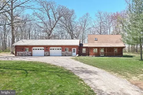 151 Flatbush Rd, Littlestown, PA 17340