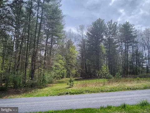 193 Gun Club Rd, Orrtanna, PA 17353