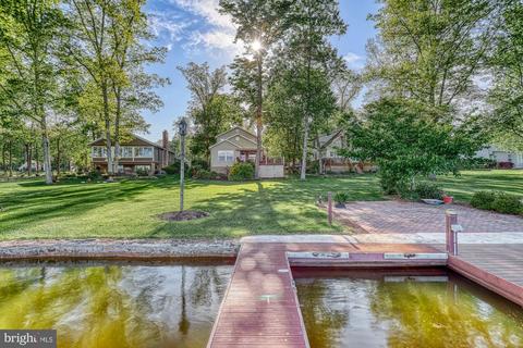 142 Lake Meade Dr, East Berlin, PA 17316