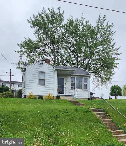 111 Mount Tabor Rd, Bendersville, PA 17306