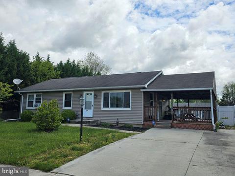 93 Elk Dr, Hanover, PA 17331