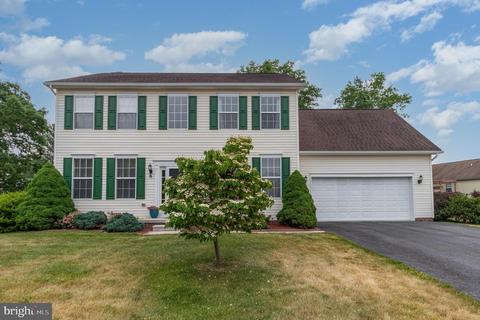 33 Bryan Ct, Gettysburg, PA 17325