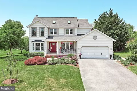 256 Friendship Ln, Gettysburg, PA 17325