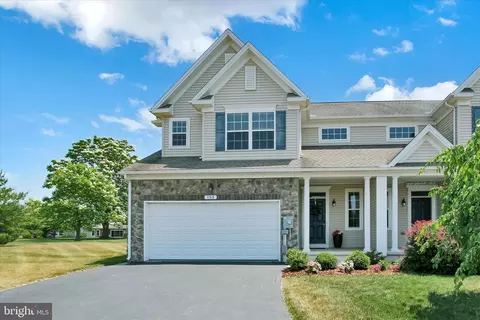 153 Battalion Ln, Gettysburg, PA 17325