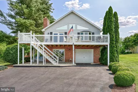 71 Longstreet Dr, East Berlin, PA 17316