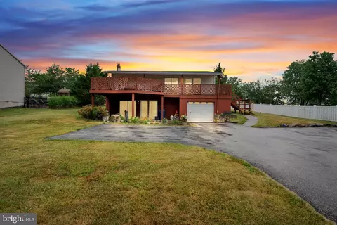 14 Jackson Dr, East Berlin, PA 17316