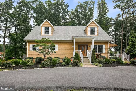 750 Barts Church Rd, Hanover, PA 17331