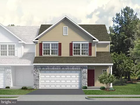 32 Musket Dr, Gettysburg, PA 17325