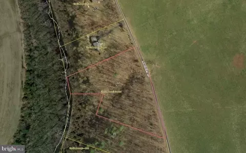 60 Cemetery Rd, Gettysburg, PA 17325