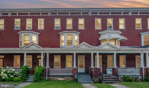 305 N Stratton St, Gettysburg, PA 17325