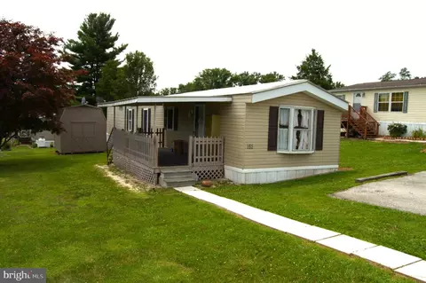 165 Linda Dr, New Oxford, PA 17350