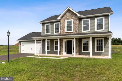 10 Egret Ct #B21, Gettysburg, PA 17325