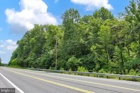 4273 Chambersburg Rd, Biglerville, PA 17307