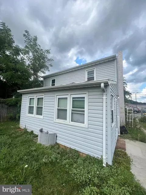 1570 Carlisle Pike, Hanover, PA 17331