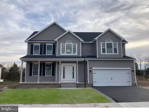 34 Nuthatch Dr #189, Gettysburg, PA 17325