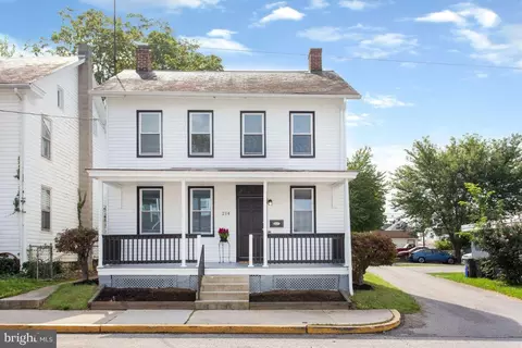 214 North St, Mcsherrystown, PA 17344
